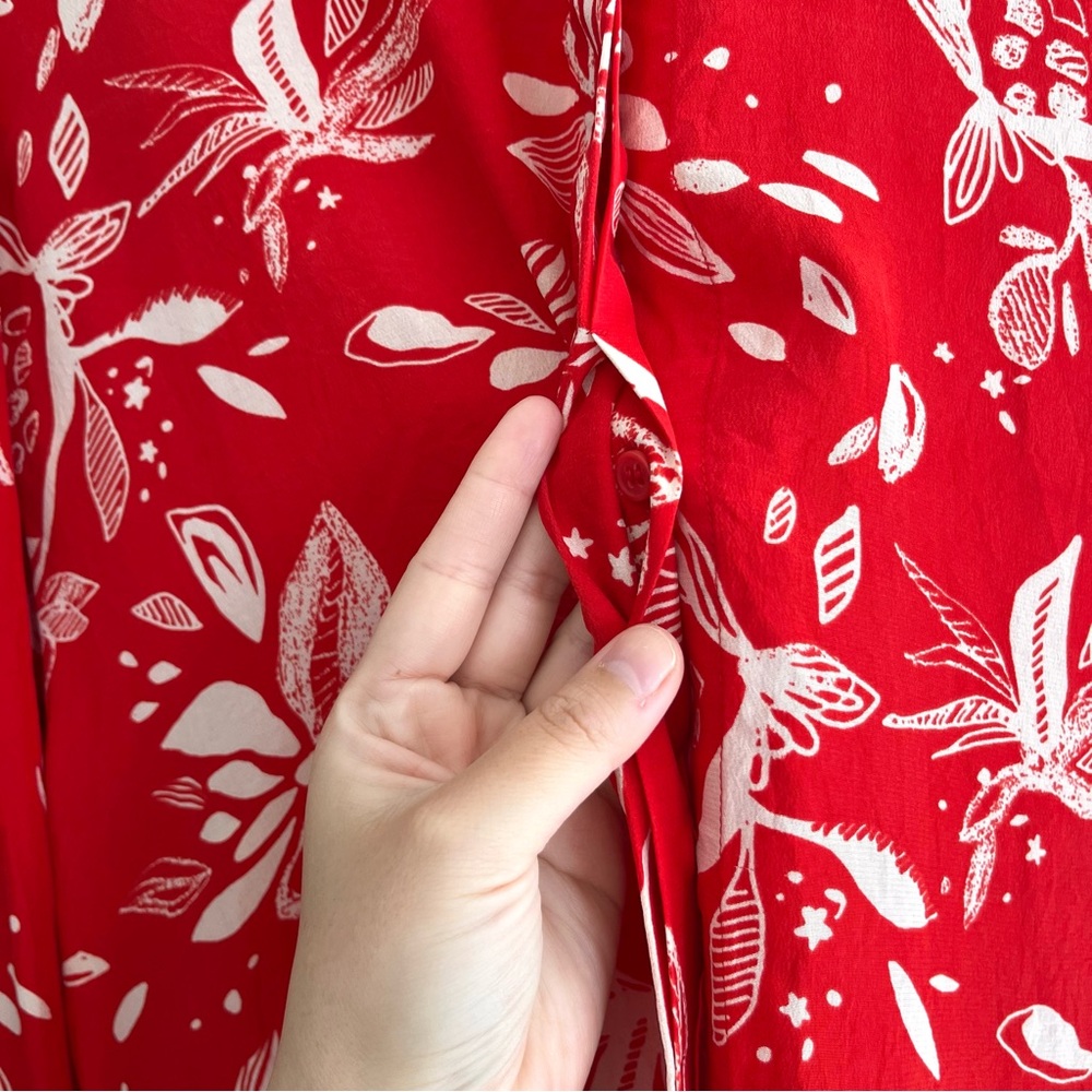 & Other Stories 100% Silk Long Sleeve Button Down Collared Blouse Red & White 10 - Picture 6 of 16